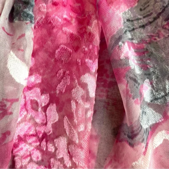 NWT Miss Museum Pink Floral Silk Scarf - Waima Wharf Museum Boutique - Picture 7 of 16